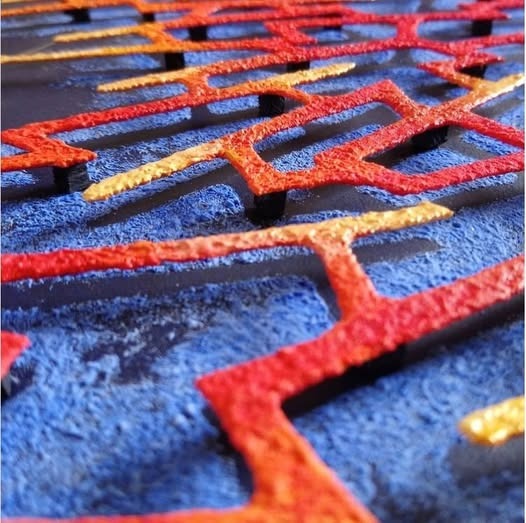 Détail de Mandala — Bleu et rouge